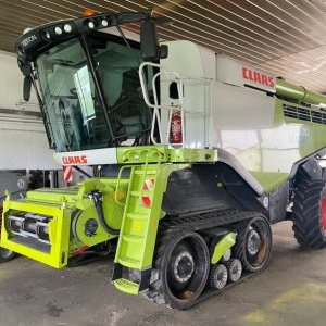 foto 18.2t/10.5m combine harvester pasy CLAAS Lexion 770