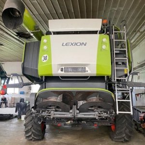 foto 18.2t/10.5m combine harvester pasy CLAAS Lexion 770